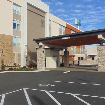 Holiday Inn Express & Suites Wapakoneta By Ihg Exterior foto