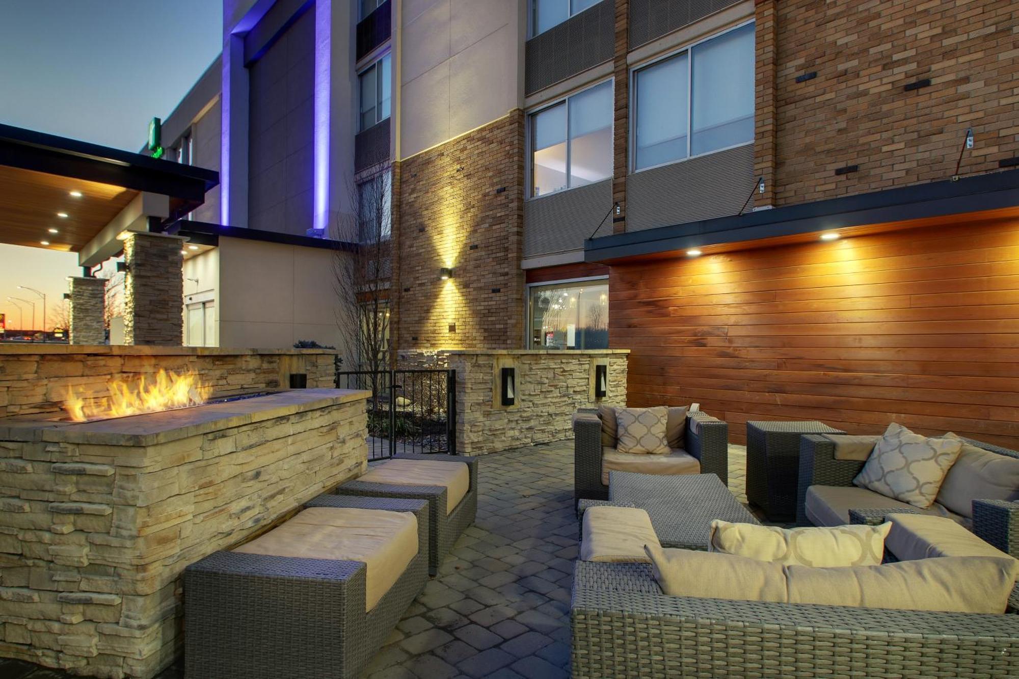 Holiday Inn Express & Suites Wapakoneta By Ihg Exterior foto